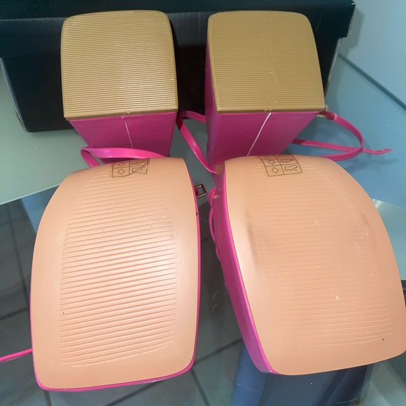 Prettylittlething pink platform heels - Picture 2 of 4